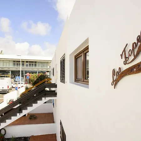 Topes Puerto del Carmen (Lanzarote)